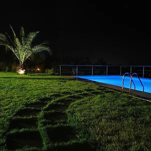 https://bb-la-fioriera-delletna.sicilyhotelsitaly.net